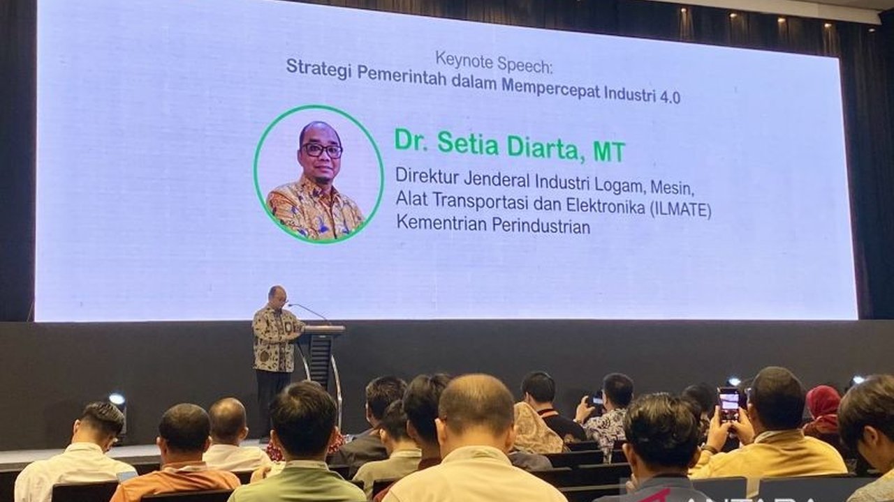 Penguatan industri di Batam melalui pemanfaatan energi hijau dan penerapan Standar Nasional Indonesia (SNI) menjadi fokus Kemenperin untuk menghadapi persaingan global.