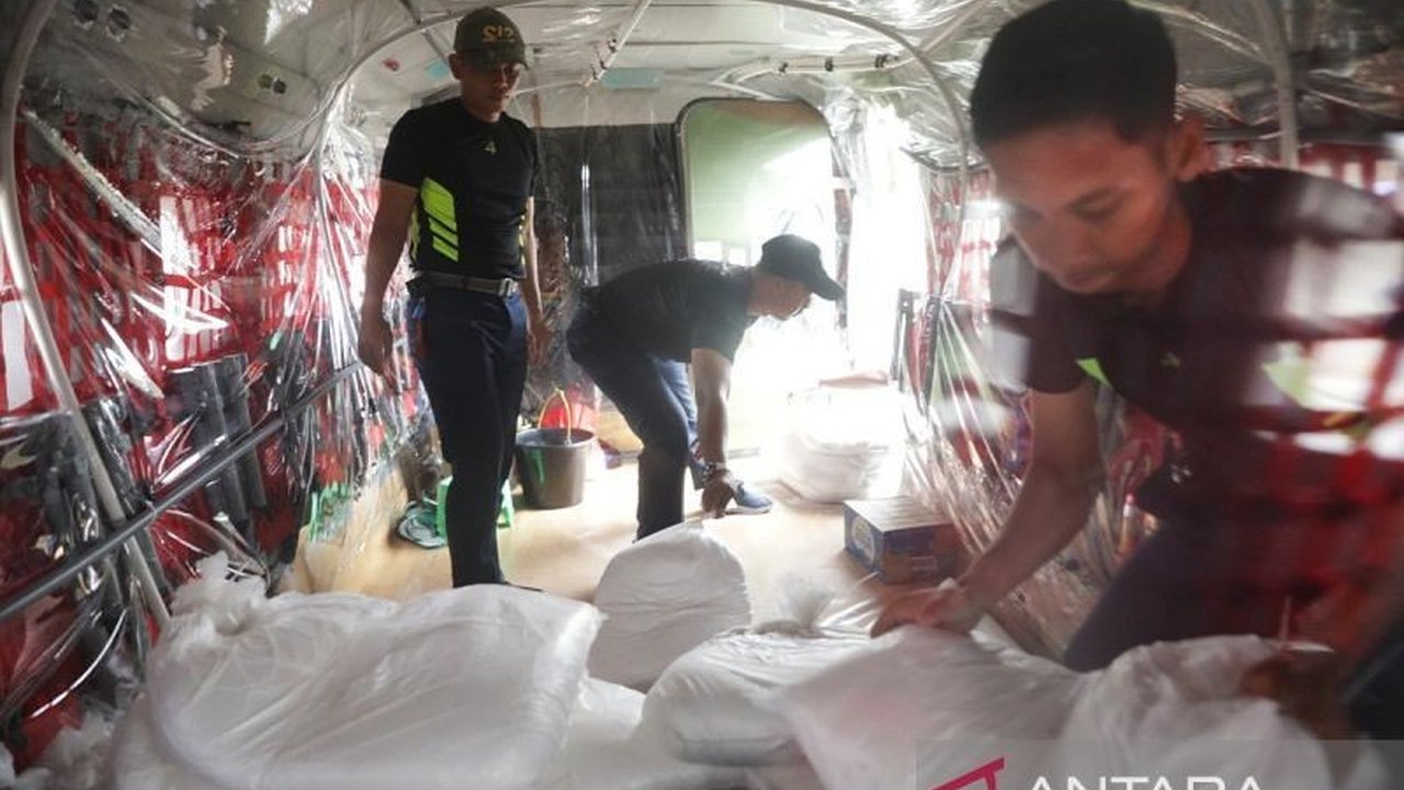 Operasi Modifikasi Cuaca (OMC) terbukti efektif kurangi keekstreman hujan hingga 53% di Jakarta dan 47% di Jawa Barat selama periode mudik Lebaran 2025.