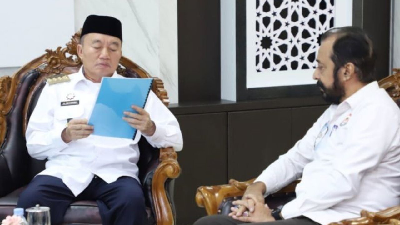 Gubernur Kalsel memberikan apresiasi kepada KPID Kalsel atas kontribusinya dalam menjaga konten siaran religius dan edukatif, serta mendukung penyelenggaraan Anugerah Syiar Ramadhan 1446 H.