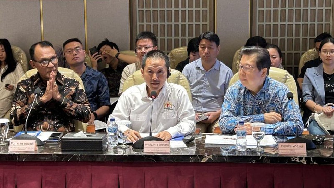 Perang tarif antara AS dan China berpotensi meningkatkan ekspor Indonesia hingga 1,7 miliar dolar AS, terutama pada sektor alas kaki dan rajutan, menurut Kadin Indonesia.