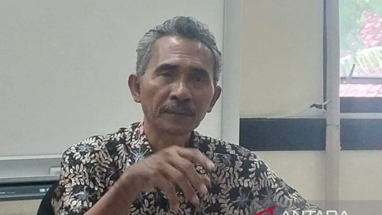 Ombudsman NTB mendesak pemerintah daerah dan Kemenag memberikan perlindungan hukum bagi santriwati korban pelecehan seksual di Lombok Barat, serta mendorong pembentukan unit pengawas kekerasan seksual di lembaga pendidikan.