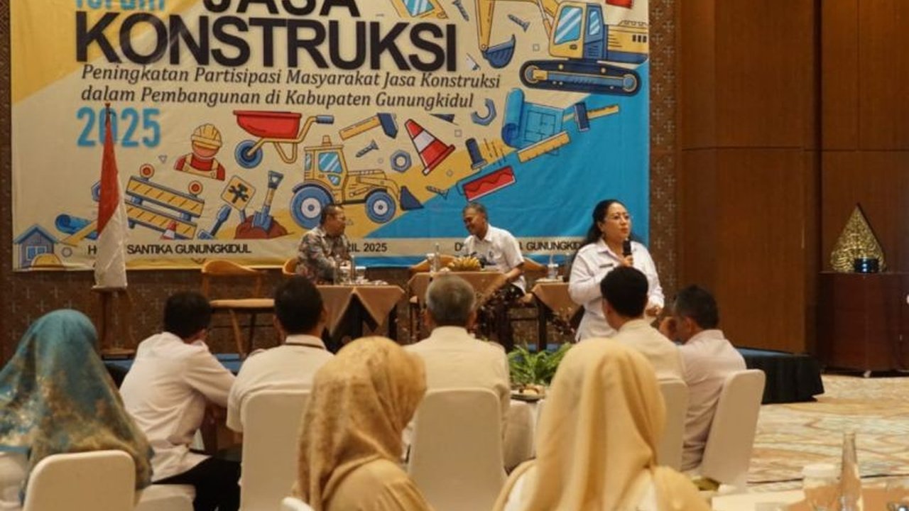 Pemerintah Kabupaten Gunungkidul menggelar Forum Jasa Konstruksi 2025 untuk memperkuat sinergi pembangunan infrastruktur berkualitas dan berkelanjutan, mendorong pertumbuhan ekonomi daerah.