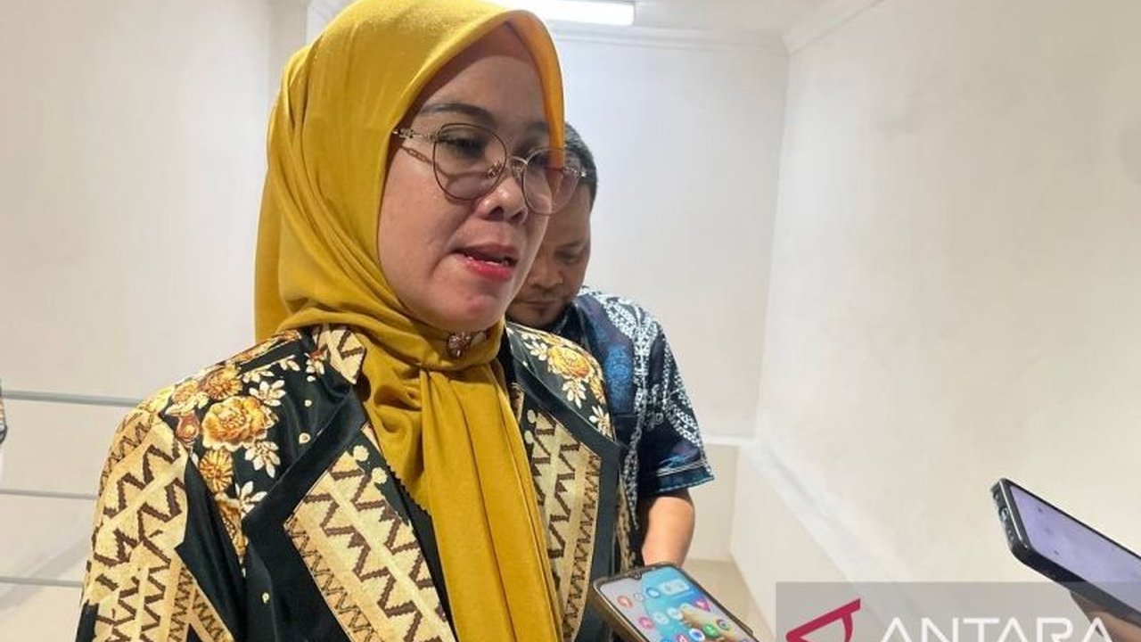 KPU RI meminta seluruh pasangan calon untuk menerima hasil Pemungutan Suara Ulang (PSU) Pilkada Serang dengan lapang dada dan menghindari gugatan lanjutan ke MK.