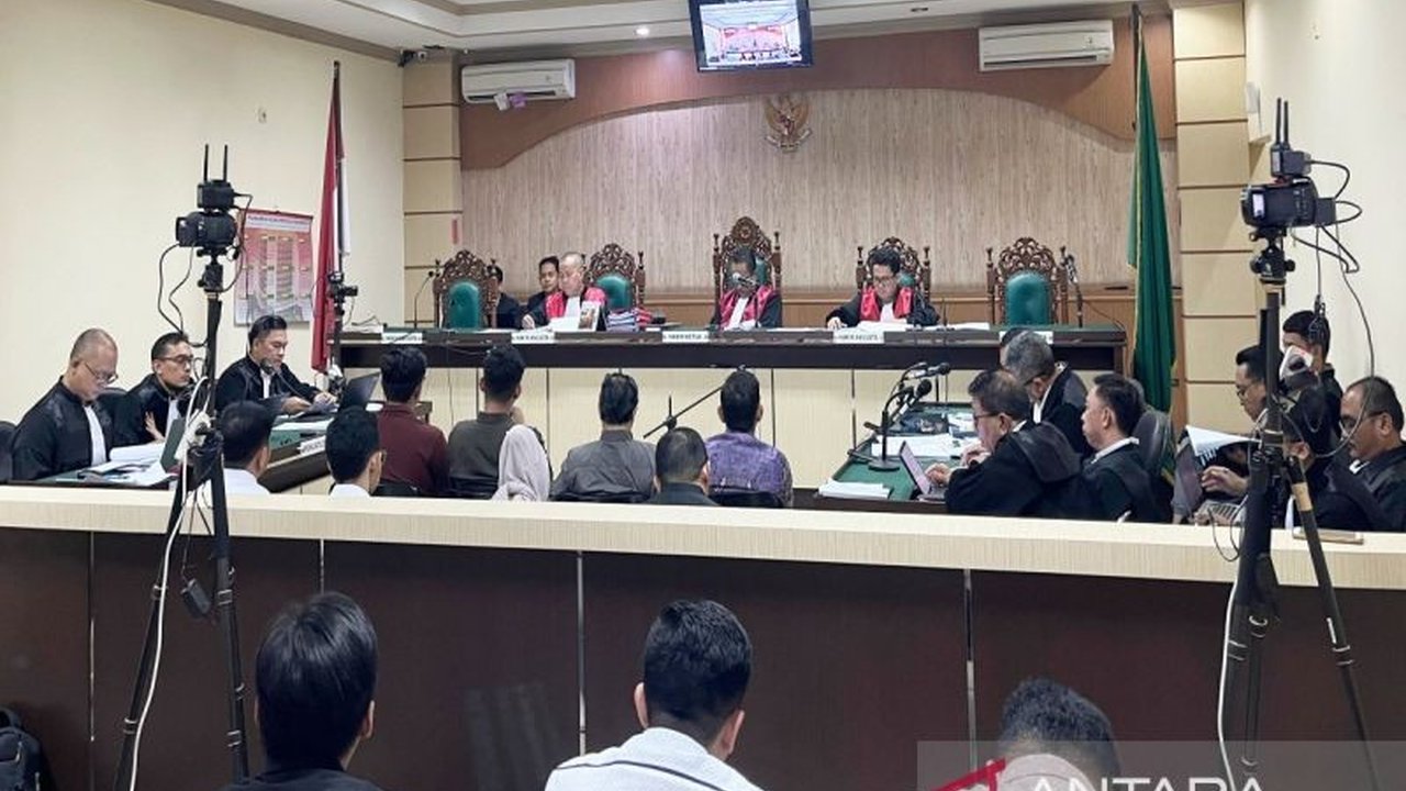 Eks Kadis PUPR Kalsel Diduga Terima Gratifikasi Rp10 Miliar, KPK Hadirkan Saksi