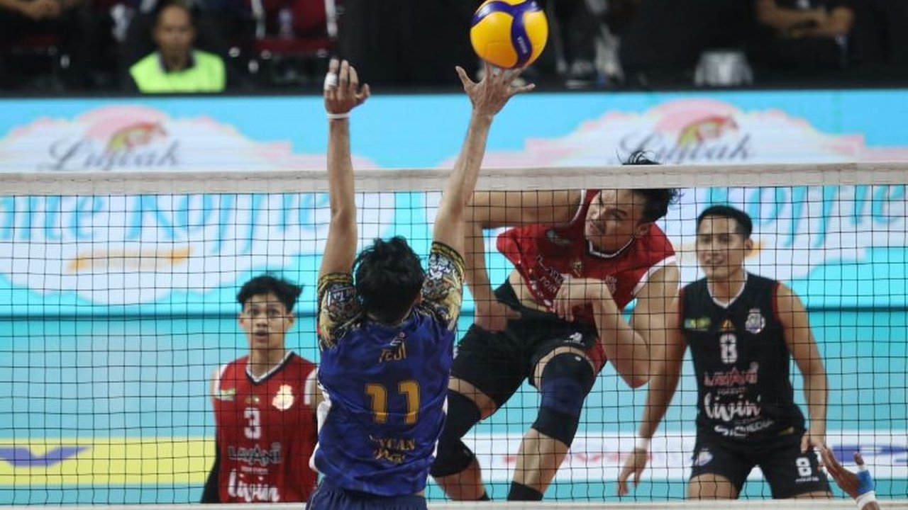 Pertandingan sengit final four Proliga 2025 di Semarang akan menyajikan laga puncak antara Jakarta LavAni dan Jakarta Bhayangkara Presisi, dua tim kuat putra.