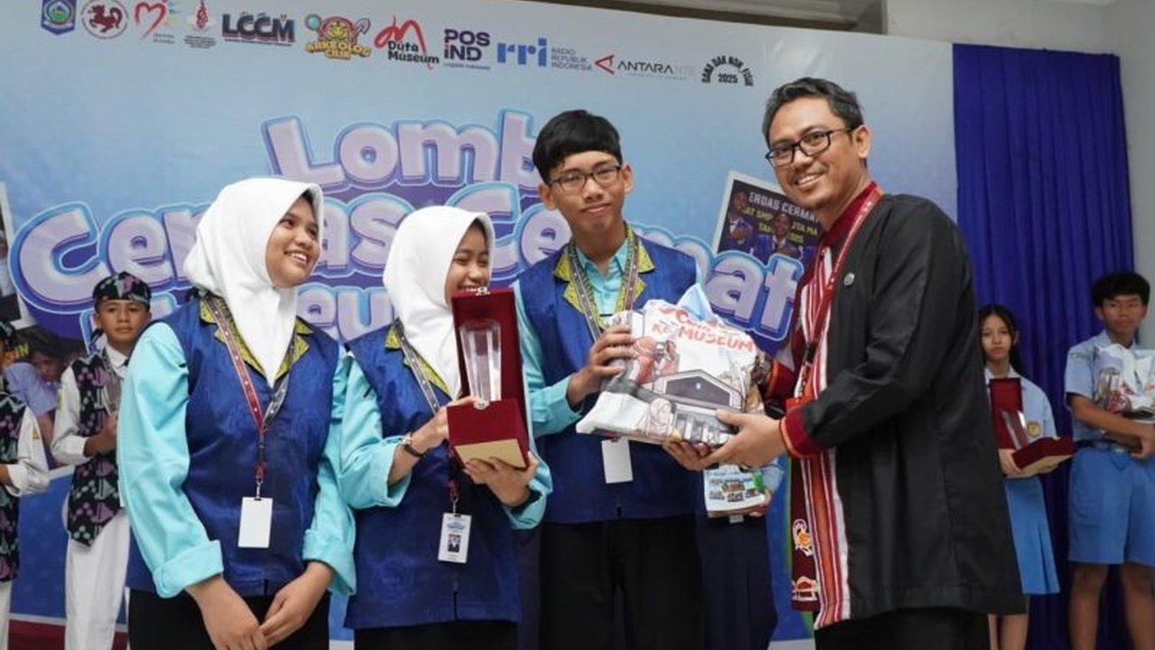 SMPN 1 Sumbawa Juara LCCM Museum NTB, Wakili NTB di Ajang Nasional!