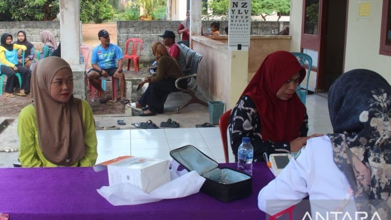 Wakil Bupati Belitung, Syamsir, menyatakan bahwa program Cek Kesehatan Gratis (CKG) telah berhasil meningkatkan kualitas kesehatan masyarakat Belitung dengan mendeteksi dini berbagai penyakit.