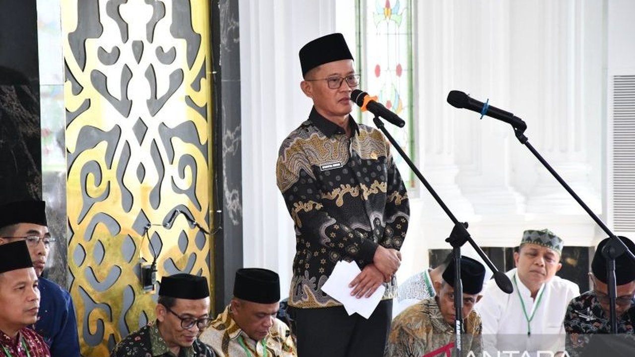 Embarkasi Palembang memberangkatkan 8.077 calon haji pada tahun 2025, terdiri dari 7.012 calon haji asal Sumatera Selatan dan 1.065 dari Bangka Belitung, dengan layanan haji tetap maksimal meskipun ada penurunan biaya.