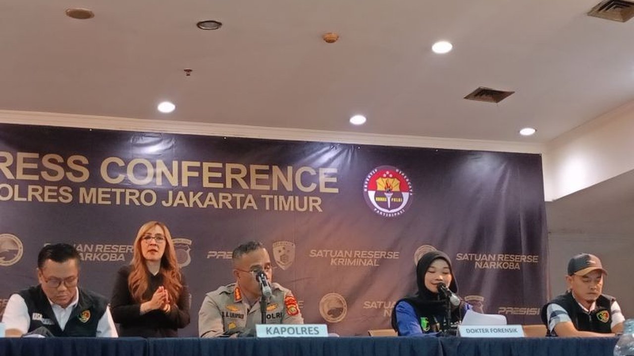 Temuan luka terbuka di kepala dan memar pada tubuh Kenzha Erza Walewangko, mahasiswa UKI yang tewas, dinyatakan polisi tak terkait unsur pidana setelah rekonstruksi dan keterangan saksi.