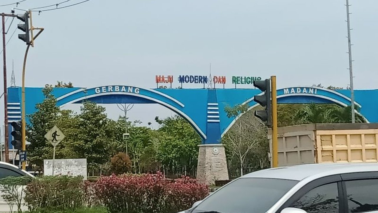 Pemerintah Kabupaten Penajam Paser Utara melakukan verifikasi data warga kurang mampu untuk menentukan calon peserta didik Sekolah Rakyat yang akan dibangun di Kalimantan Timur.