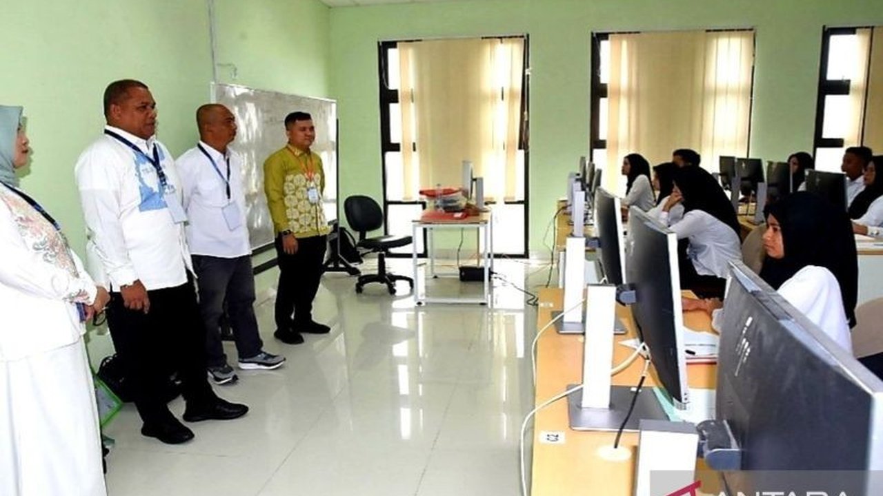 Universitas Negeri Gorontalo (UNG) menjadi tuan rumah UTBK SNBT 2025 gelombang pertama dengan jumlah peserta mencapai 5.663 orang dari seluruh Provinsi Gorontalo.