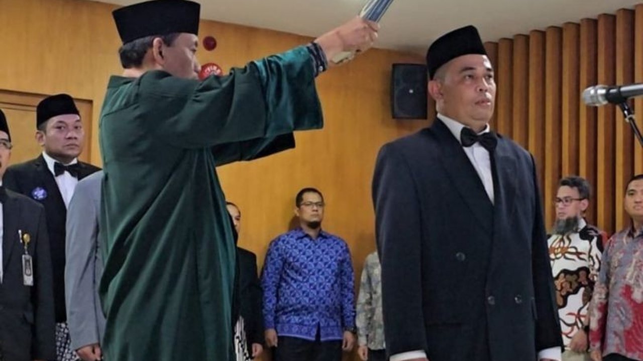 BP Haji resmi menunjuk mantan penyidik KPK, Harun Al-Rasyid, sebagai Deputi Pengawasan untuk memastikan penyelenggaraan ibadah haji yang transparan dan akuntabel.