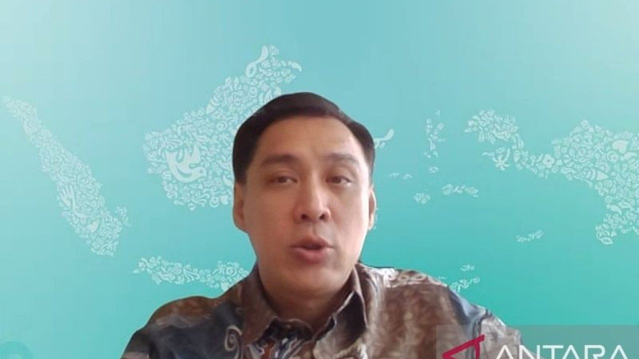 Presiden Direktur Unilever Indonesia, Benjie Yap, memastikan kebijakan tarif resiprokal AS tak signifikan mempengaruhi kinerja perusahaan berkat dominasi pasar domestik.