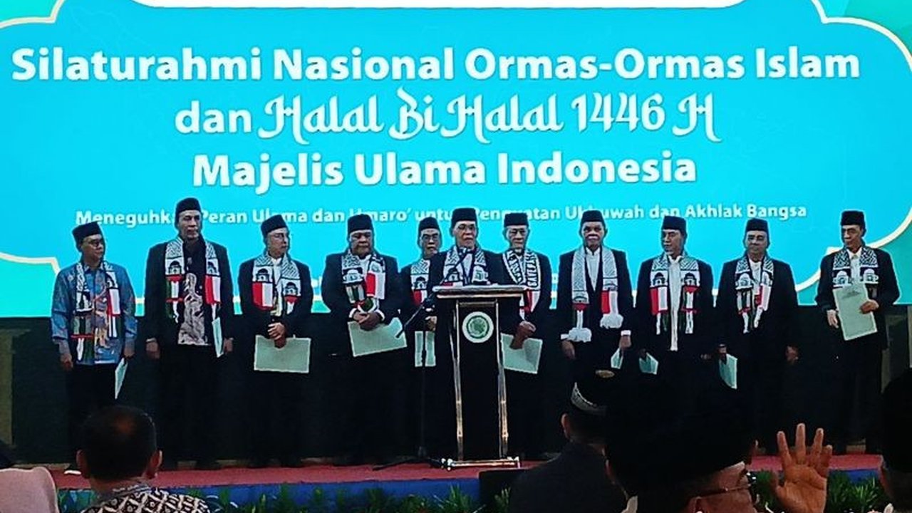 Majelis Ulama Indonesia (MUI) luncurkan Piagam Ukhuwah untuk memperkuat persaudaraan antarumat Islam dan seluruh anak bangsa, menanggapi kondisi geopolitik global dan ekonomi nasional.