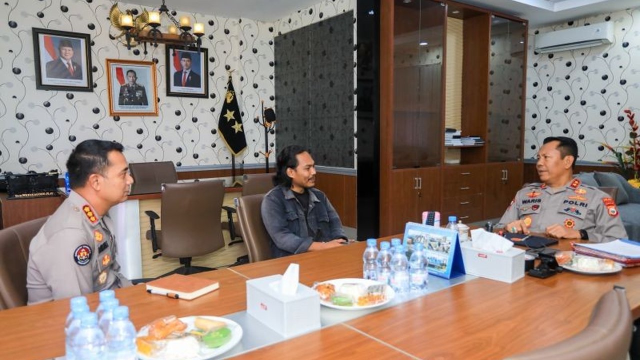 Kapolda Maluku Utara dan Konsorsium Advokasi Tambang (Katam) sepakat berkolaborasi memberantas tambang ilegal dan melindungi lingkungan di Maluku Utara, dengan pendekatan humanis dan edukasi hukum masyarakat.