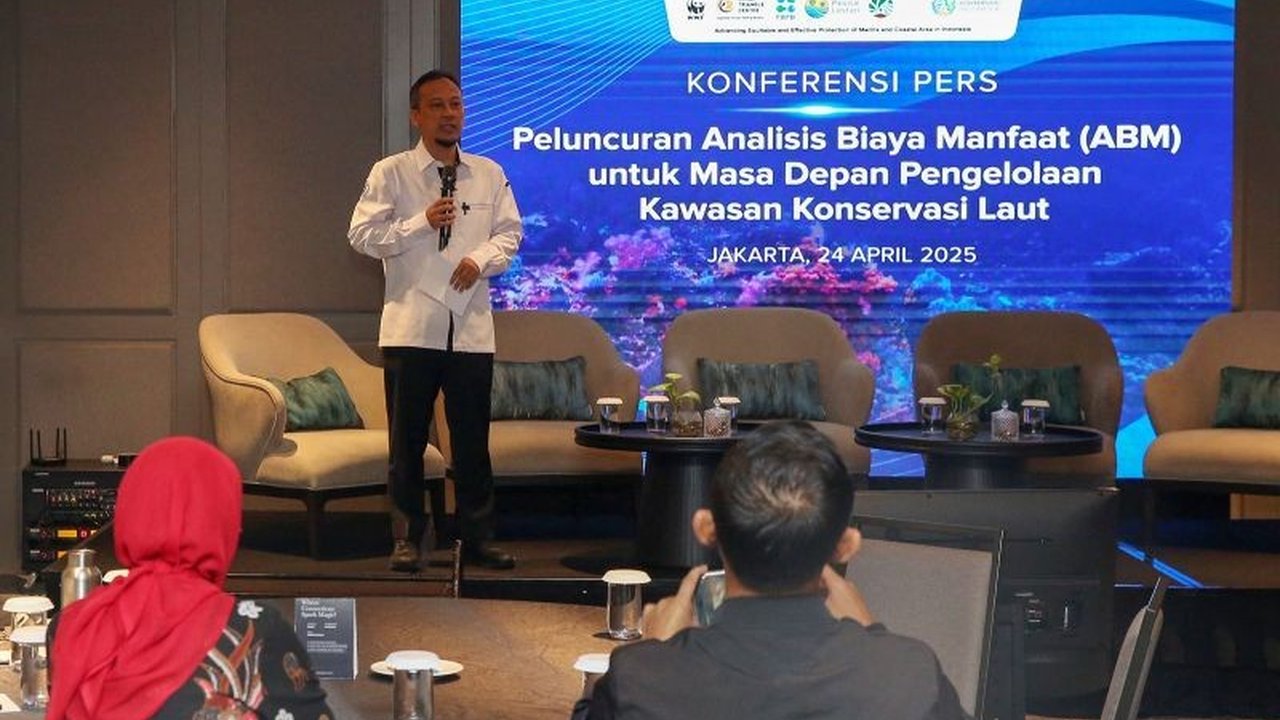 Kementerian Kelautan dan Perikanan (KKP) meluncurkan panduan analisis biaya manfaat kawasan konservasi untuk mendukung pengelolaan 30 persen perairan Indonesia sebagai kawasan konservasi pada 2045.