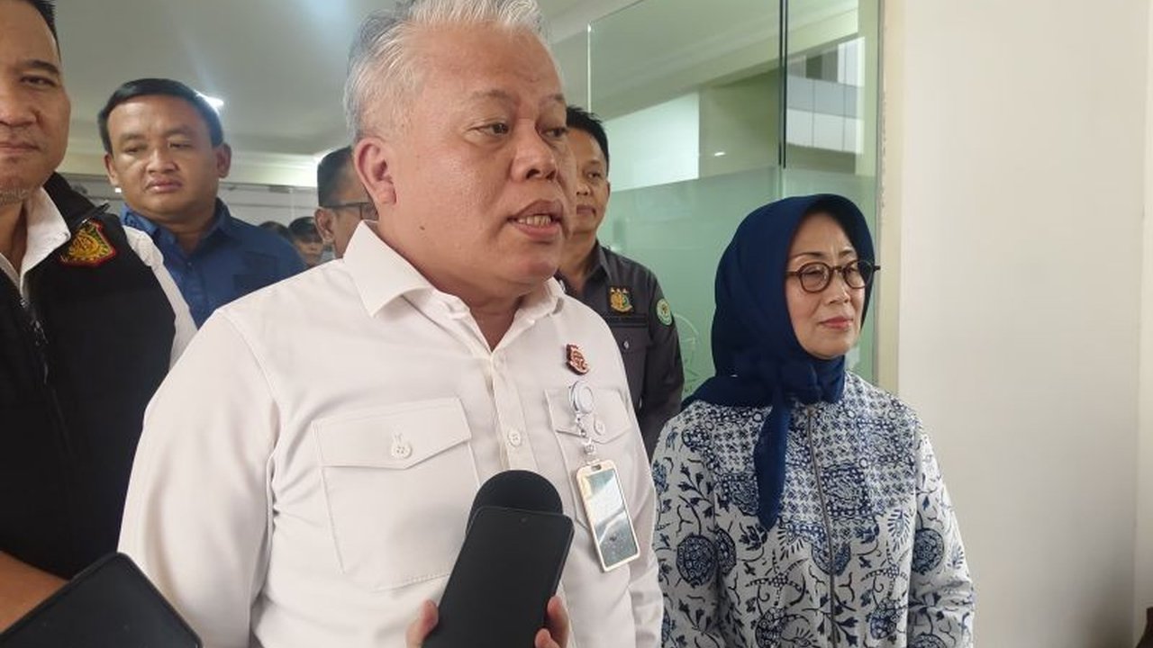 Kejaksaan Agung menyerahkan dokumen terkait dugaan perintangan penyidikan melalui narasi negatif kepada Dewan Pers untuk diteliti lebih lanjut terkait dugaan pelanggaran etik.