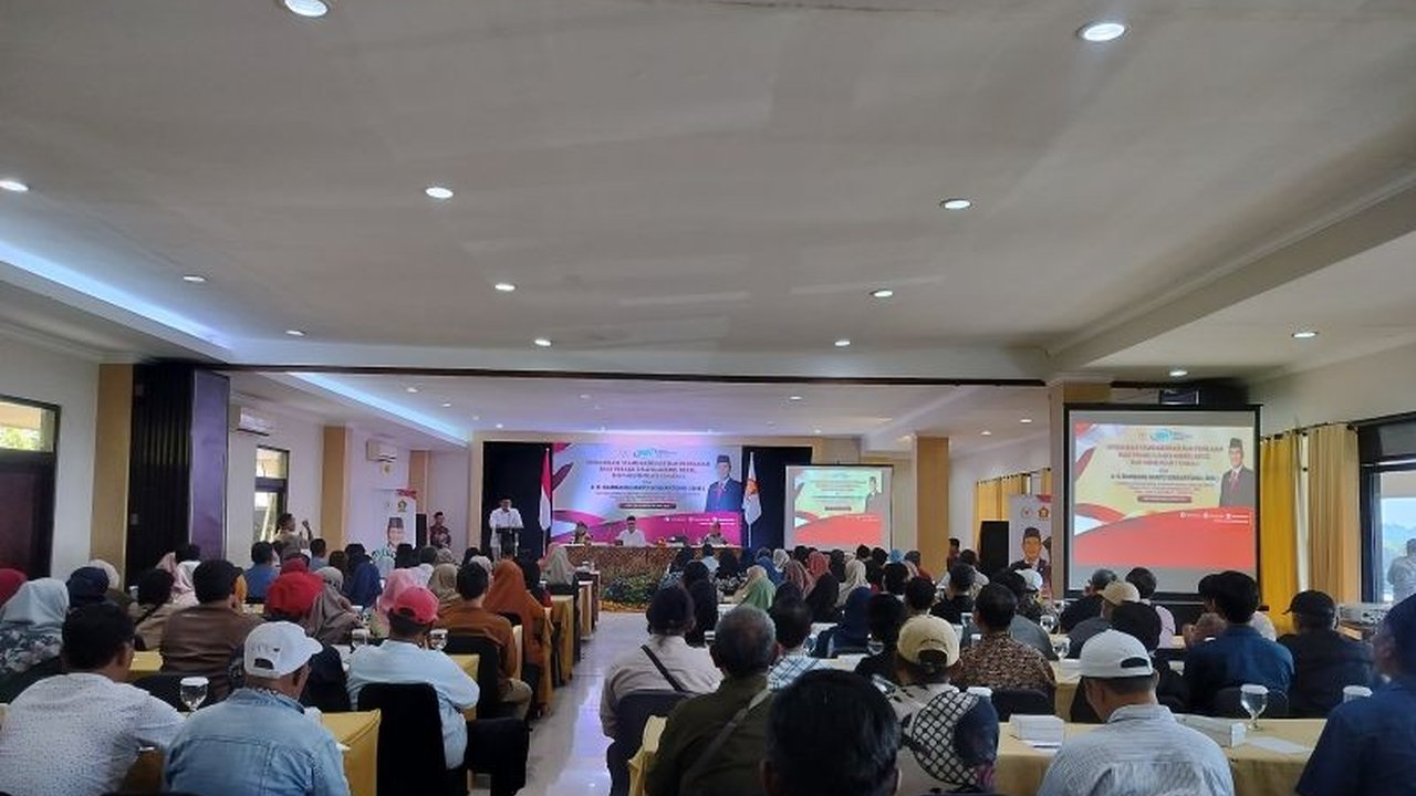 Anggota Komisi VII DPR RI mendorong percepatan standarisasi UMKM agar mampu bersaing di pasar ASEAN dan meningkatkan kontribusi ekonomi nasional.