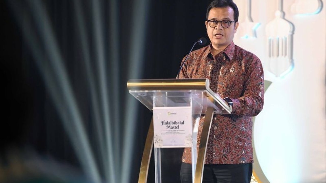 Pemerintah bermitra dengan Mastel untuk mewujudkan Visi Indonesia Digital 2045, dengan fokus pada pembangunan infrastruktur digital, masyarakat digital, ekonomi digital, dan pemerintahan digital.