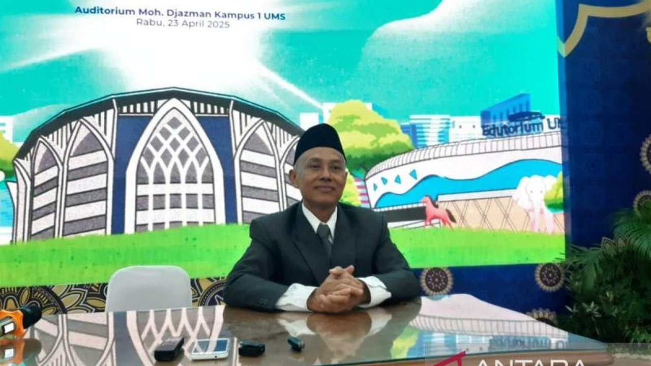 Universitas Muhammadiyah Surakarta (UMS) berinisiatif membuka Prodi Artificial Intelligence (AI) untuk menjawab tantangan global dan kebutuhan pasar kerja masa depan, serta memastikan integrasi nilai moral dalam pengembangan teknologi.