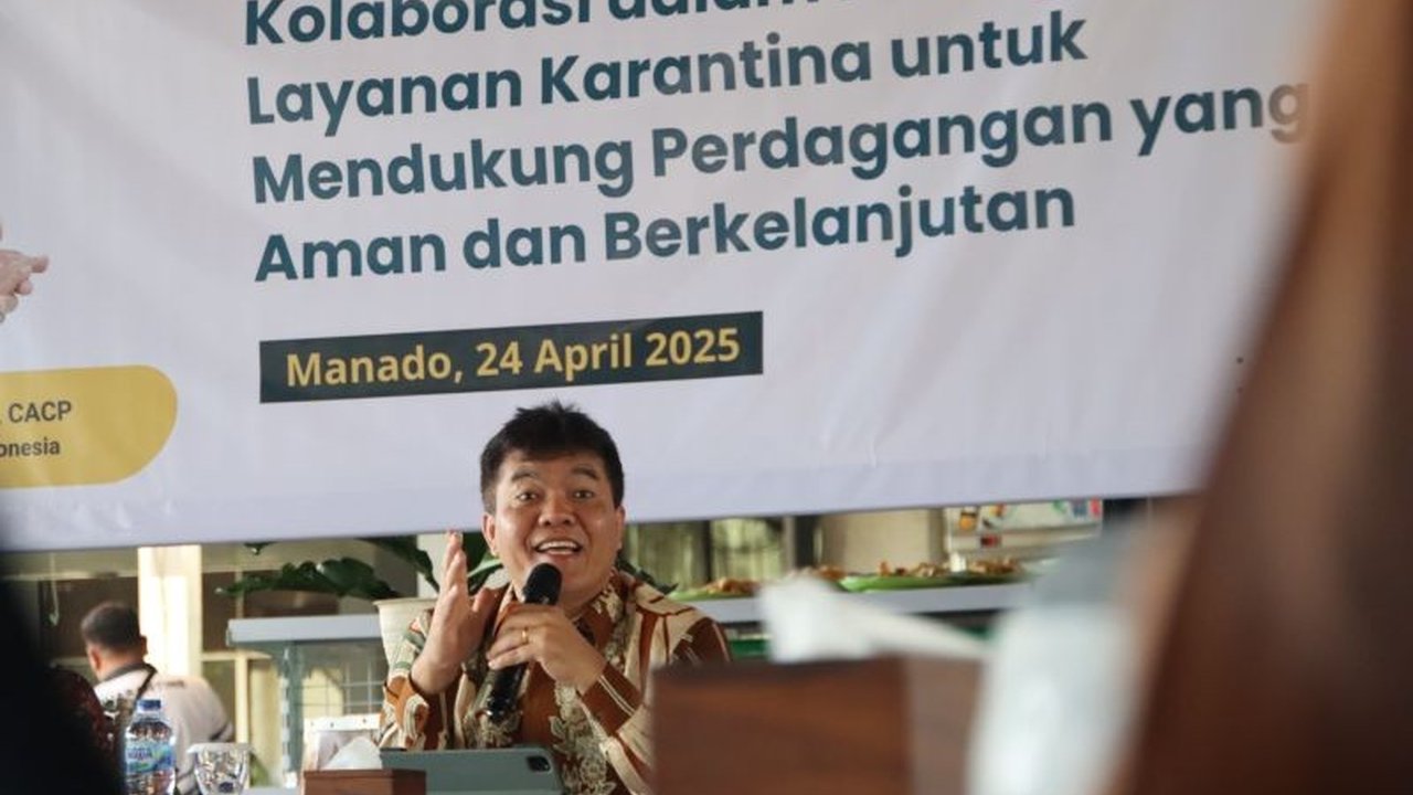 Kepala Badan Karantina Indonesia (Barantin) menekankan pentingnya sinergitas dan kolaborasi untuk menghadapi tantangan perdagangan global yang semakin kompleks dan mendukung pertumbuhan ekonomi yang berkelanjutan.