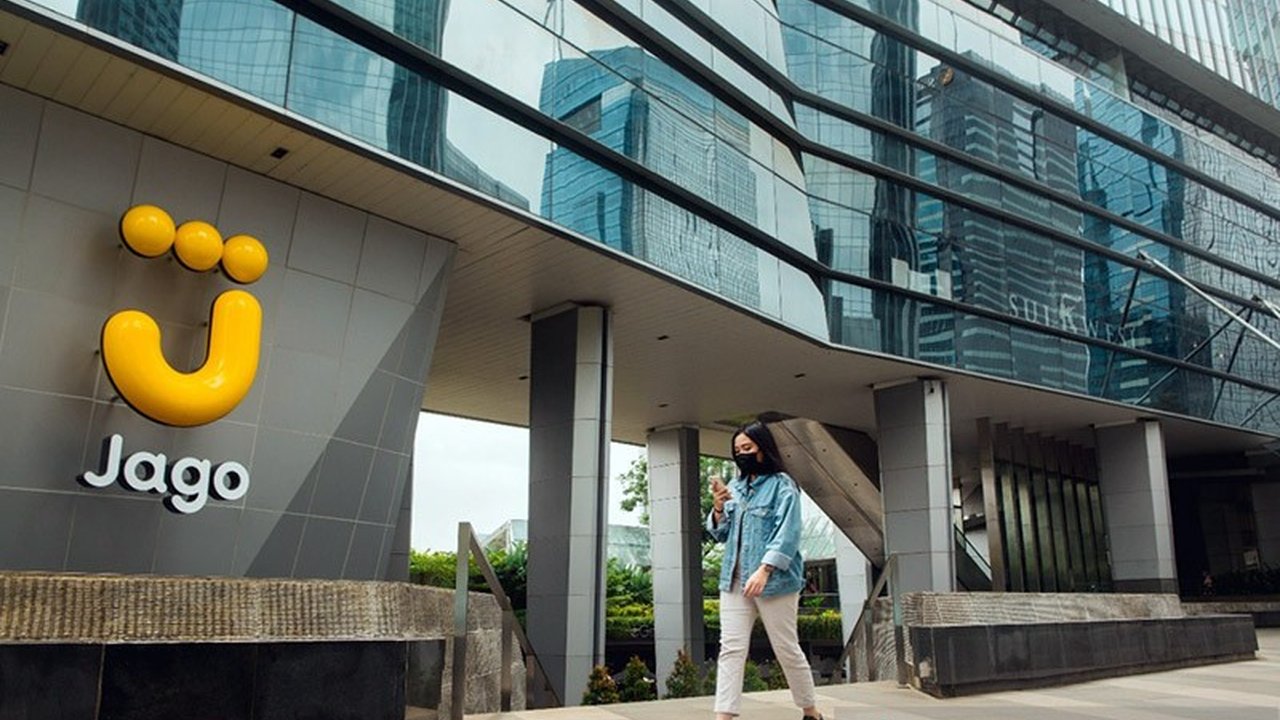 Bank Jago berhasil membukukan pertumbuhan kredit yang signifikan hingga Rp20,3 triliun di kuartal I 2025, didorong strategi kolaborasi dan manajemen risiko yang baik, serta peningkatan jumlah nasabah.