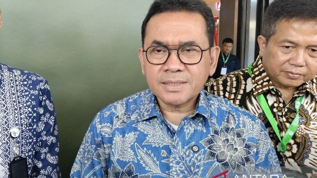 Kementerian Perdagangan menemukan banyak barang bajakan di Pasar Mangga Dua, Jakarta Utara, yang melanggar Hak Kekayaan Intelektual (HAKI), mayoritas merupakan barang impor.