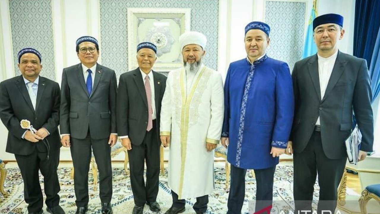 Anggota Komisi VIII DPR RI mengusulkan agar kuota haji Kazakhstan yang tidak terpakai dialihkan ke Indonesia untuk mengurangi masa tunggu jemaah haji yang mencapai puluhan tahun.