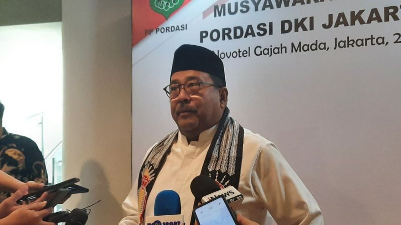 Wakil Gubernur DKI Jakarta, Rano Karno, menyatakan bahwa perbaikan kolong Tol Plumpang-Pluit yang kehilangan ratusan pelat besi menjadi tanggung jawab Kementerian PUPR, mendesak pemasangan CCTV untuk mencegah pencurian.