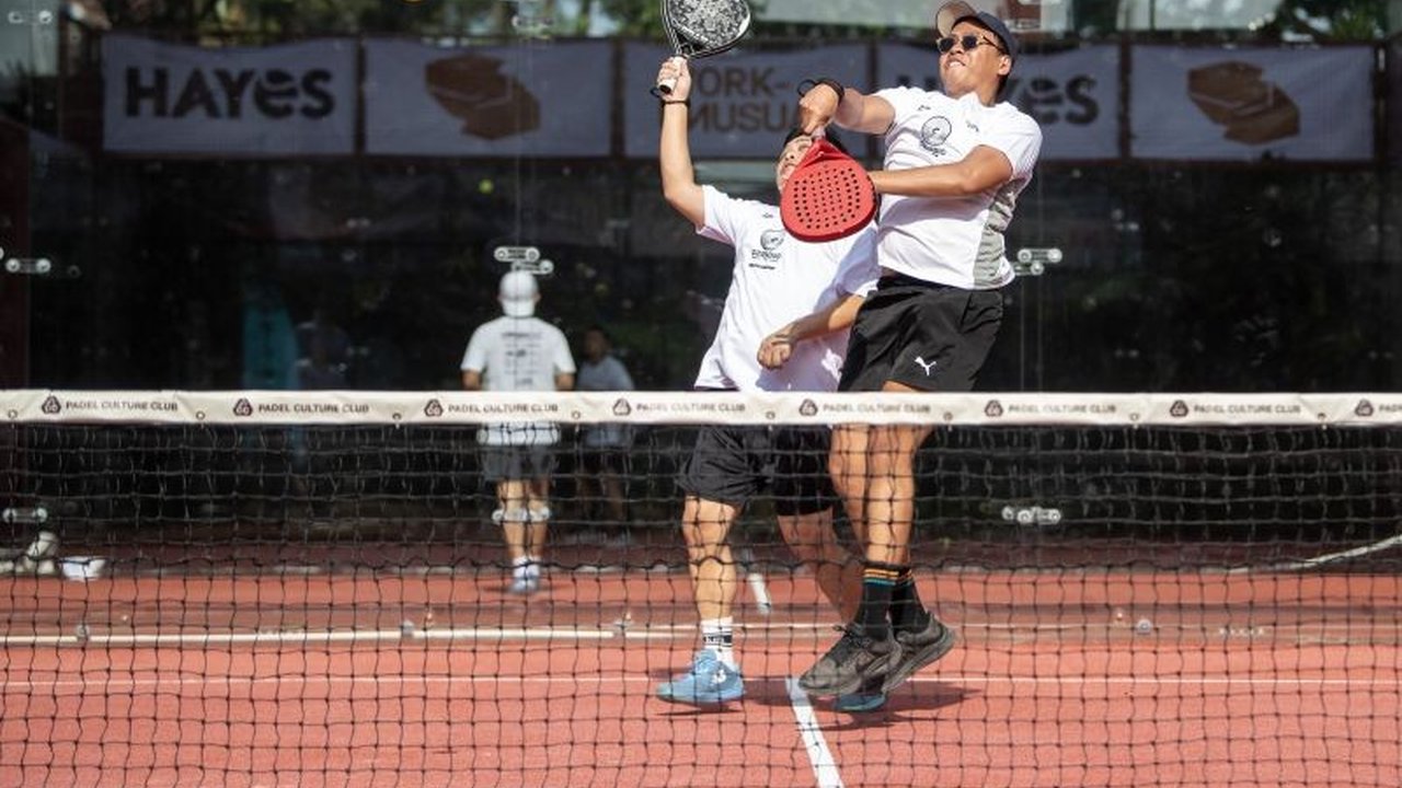 Seorang dokter spesialis mata memperingatkan risiko cedera mata serius akibat olahraga padel yang kini populer, karena kecepatan bola yang tinggi dan potensi benturan raket.