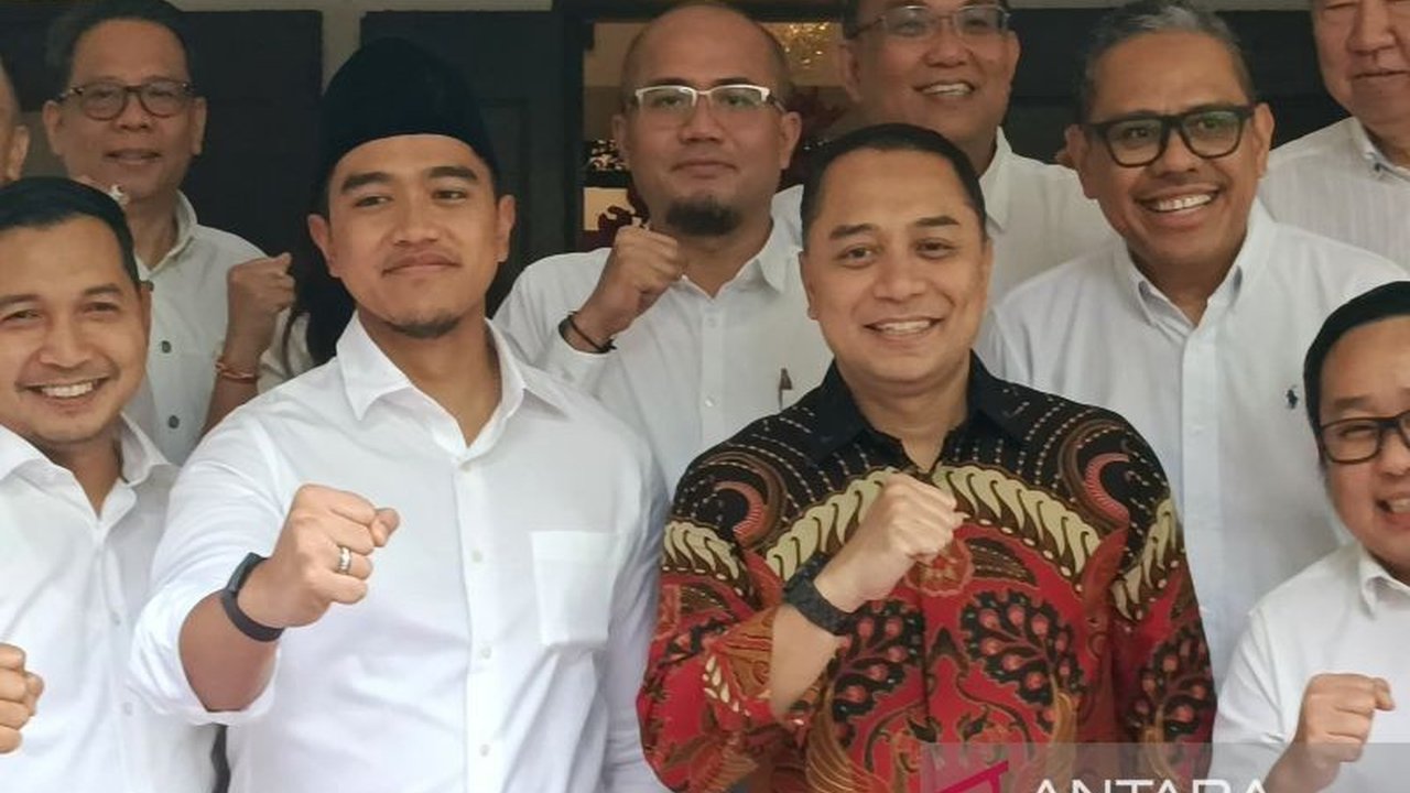 Ketua Umum PSI, Kaesang Pangarep, berharap Surabaya tetap menjadi kota percontohan di Indonesia di bawah kepemimpinan Wali Kota Eri Cahyadi, mencontohkan penanganan kasus penahanan ijazah yang baik.