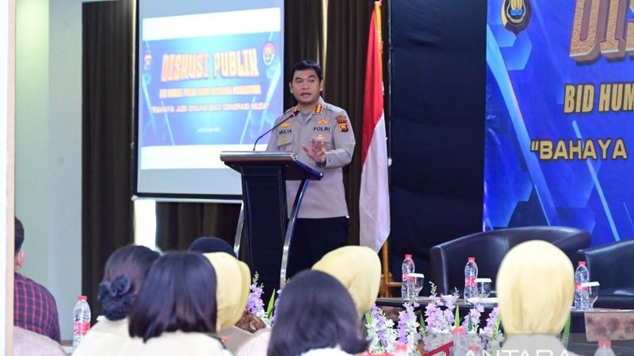 Polda Jambi mengajak mahasiswa berperan aktif mencegah judi online dengan memberikan edukasi dan membuka ruang diskusi publik untuk menangkal dampak buruknya bagi generasi muda.