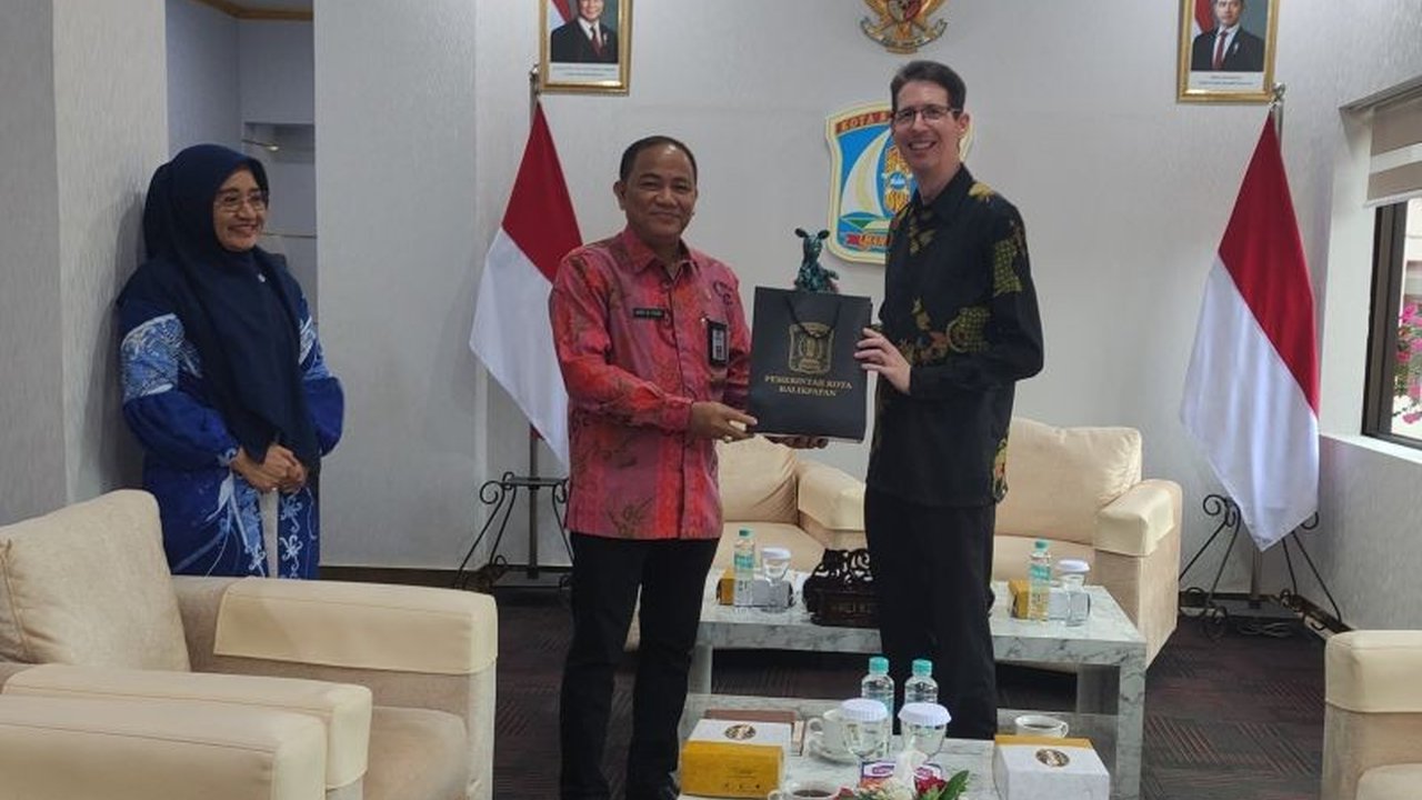 Pemerintah Australia menyatakan minat menjadi mitra jangka panjang Pemkot Balikpapan dalam pengembangan infrastruktur dan pendidikan, termasuk pendirian kampus cabang universitas Australia.