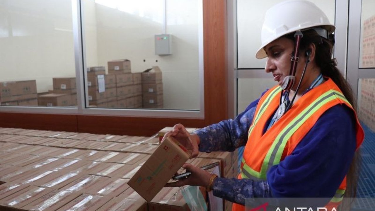 Delegasi Pakistan mengunjungi Bandung untuk mempelajari keberhasilan program Keluarga Berencana (KB) Indonesia, termasuk inovasi layanan dan capaian TFR ideal.