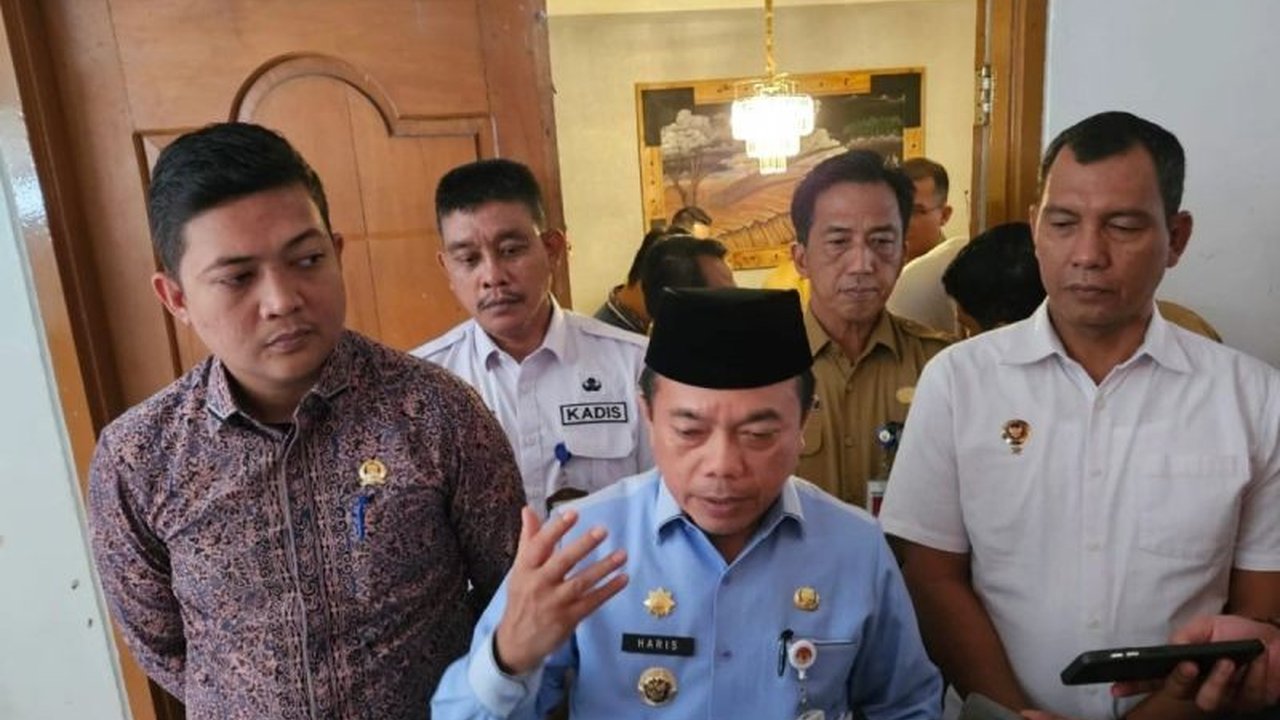 Gubernur Jambi, Al Haris, gencar mengawal percepatan realisasi Participating Interest (PI) 10 persen dari sektor migas di Jambi, berkoordinasi dengan kontraktor dan menunggu persetujuan PetroChina.