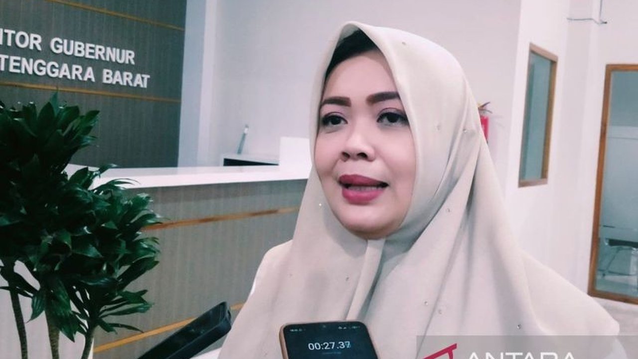Wakil Gubernur NTB, Indah Dhamayanti Putri, menyatakan penundaan mutasi pejabat tinggi Pemprov NTB menunggu tanda tangan Mendagri pada rekomendasi mutasi tersebut.