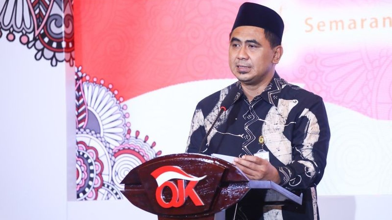 Wagub Jateng, Taj Yasin Maimoen, mendesak OJK dan perbankan untuk meningkatkan akses permodalan bagi UMKM di Jawa Tengah guna mendorong pertumbuhan ekonomi dan ketahanan ekonomi daerah.