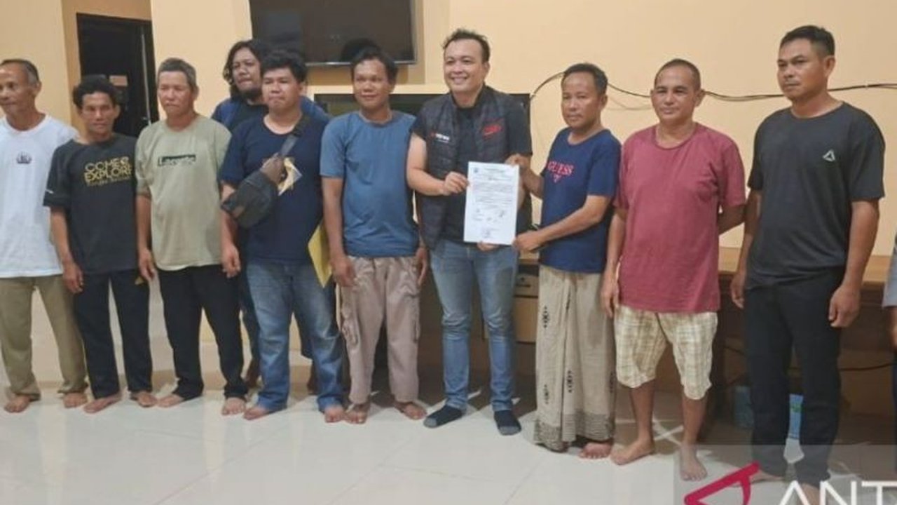 Mitratel berkomitmen menjaga keselamatan warga sekitar BTS Batu Betumpang di Bangka Selatan pasca dugaan induksi petir, dengan menyelesaikan masalah lewat musyawarah dan memastikan sistem penangkal petir berfungsi optimal.