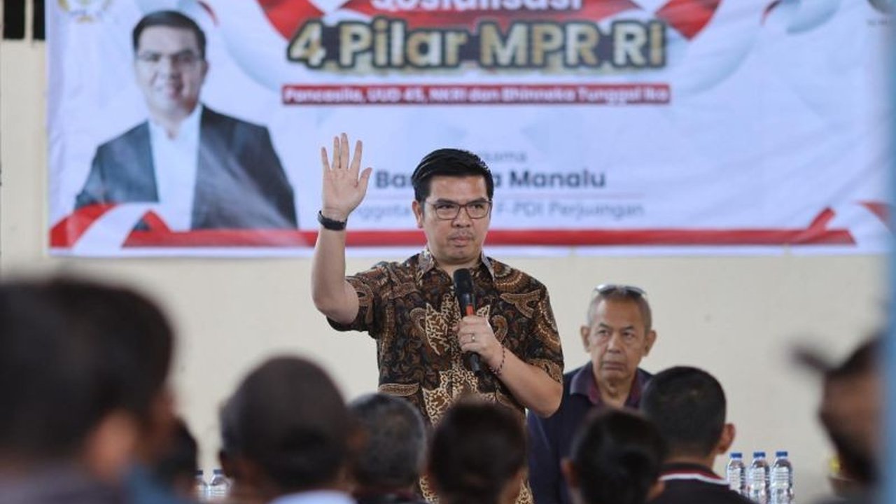 Anggota MPR RI, Bane Raja Manalu, sosialisasikan Empat Pilar MPR di Dairi, Sumatera Utara, menekankan pentingnya kolaborasi untuk kesejahteraan masyarakat.