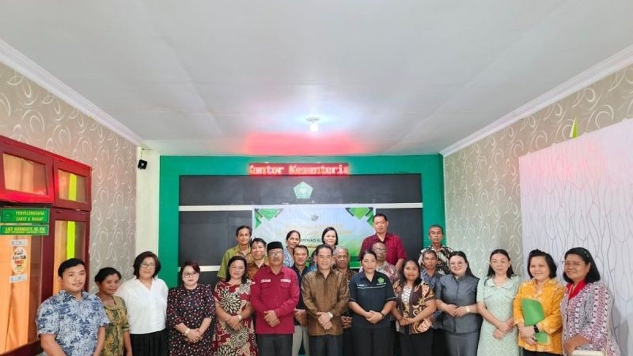 Kepala Bidang Urusan Agama Kristen Kemenag Sulut mengajak lembaga gereja di Sulawesi Utara untuk aktif berpartisipasi dalam menyukseskan delapan program prioritas Asta Protas Kemenag tahun 2025, demi kemajuan masyarakat.