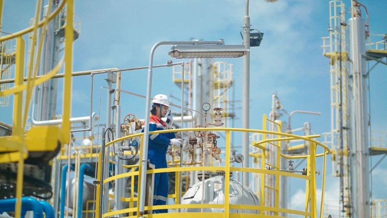 PT Kilang Pertamina Internasional (KPI) berhasil melampaui target kinerja operasional pada triwulan pertama 2025, dengan realisasi total intake minyak mencapai 106 persen dari target RKAP.