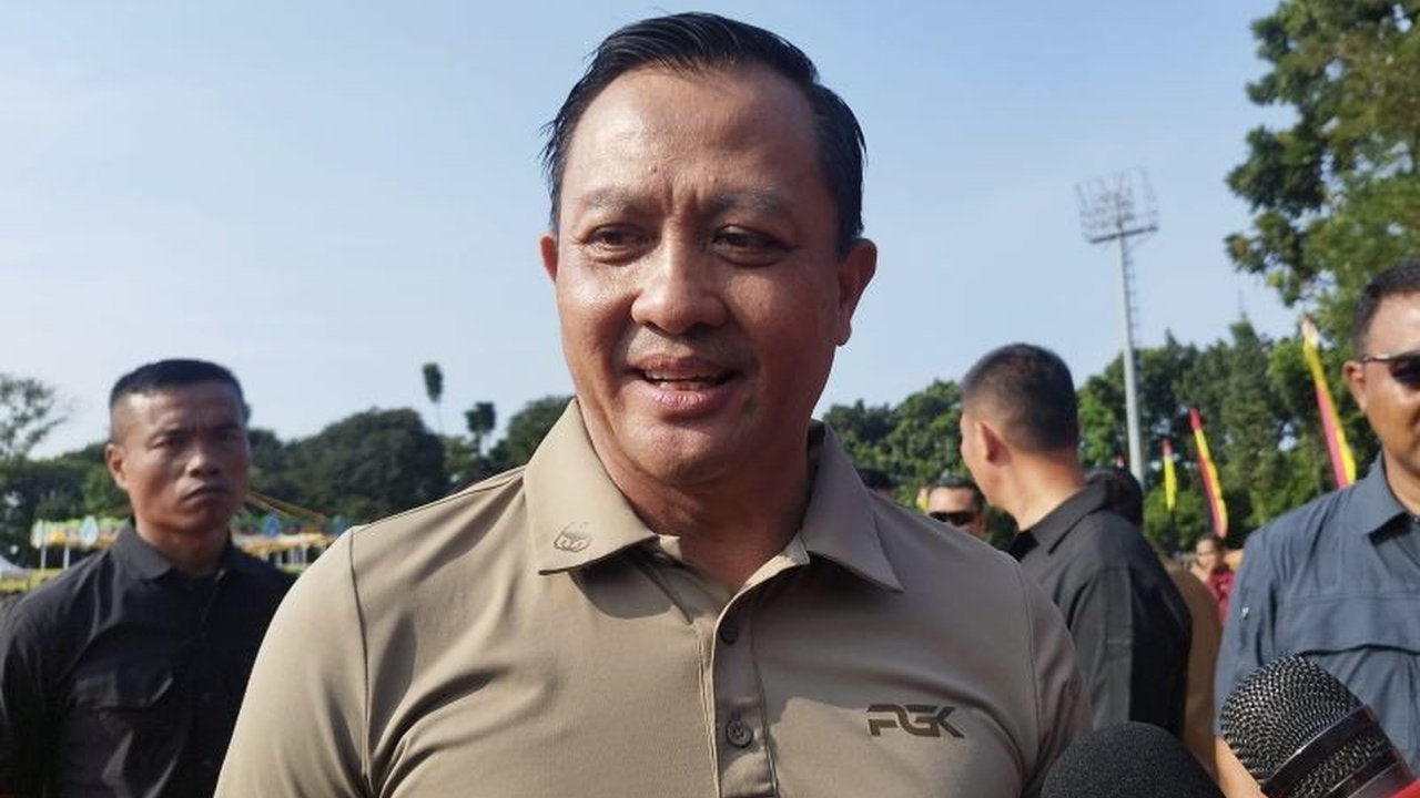 Komandan Jenderal Kopassus, Mayjen TNI Djon Afriandi, menegaskan pentingnya penindakan terhadap ormas yang mengganggu stabilitas keamanan dan ketertiban, khususnya aksi premanisme yang merugikan investasi.