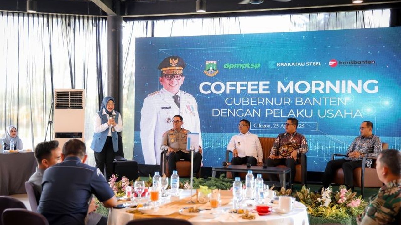 Gubernur Banten, Andra Soni, mengajak pelaku usaha di Cilegon untuk memanfaatkan layanan Bank Banten sebagai motor penggerak ekonomi daerah yang mandiri dan berdaya saing.