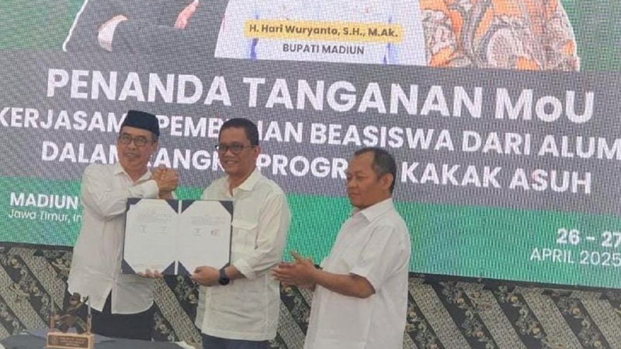 Pimpinan Pusat Keluarga Alumni Universitas Jember (PP KAUJE) dan Universitas Jember (Unej) resmi menjalin kerja sama Program Beasiswa Kakak Asuh untuk meningkatkan kualitas pendidikan di Unej.