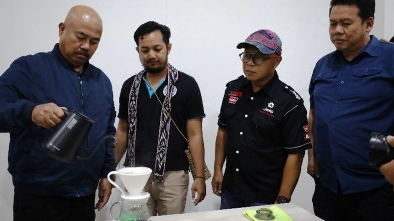 Pemerintah Kabupaten Kutai Kartanegara (Kukar) adakan Kartanegara Coffee Event (KCE) untuk tingkatkan mutu dan daya saing kopi lokal, sekaligus perkuat UMKM.