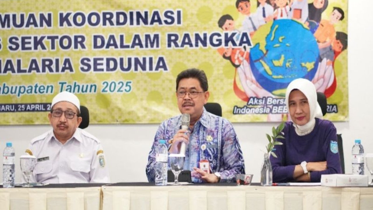 Pemkab Banjar, Kalimantan Selatan, bertekad bebas malaria pada 2030 melalui kolaborasi lintas sektor dan peningkatan kesadaran masyarakat, meskipun 14 kasus baru ditemukan di awal tahun 2025.