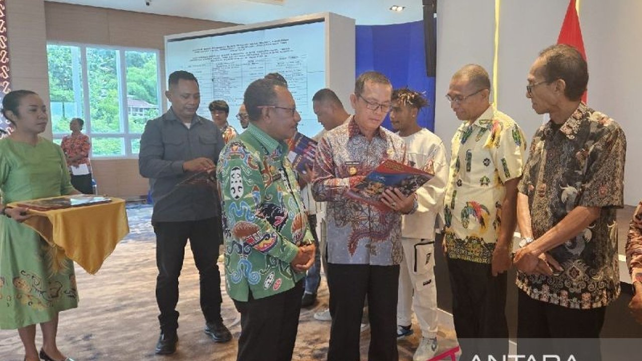 Kementerian Hukum dan HAM Papua telah menerbitkan 3.960 sertifikat Hak Kekayaan Intelektual (HKI), mendorong perlindungan produk lokal dan pertumbuhan ekonomi di wilayah tersebut.