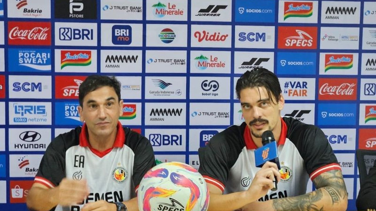 Pelatih Carlos Almeida bebaskan beban pemain Semen Padang di laga-laga akhir Liga 1, bek Tin Martic optimistis raih kemenangan di kandang Persija.