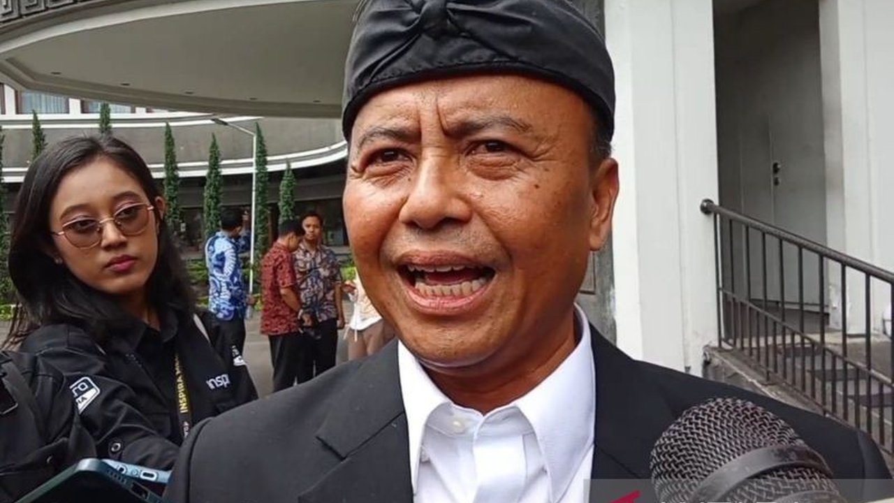 Sekda Jabar tegaskan pembangunan sarana dan prasarana keagamaan tetap menjadi prioritas di RPJMD 2025-2029, meskipun hibah pesantren dihapuskan di APBD 2025.