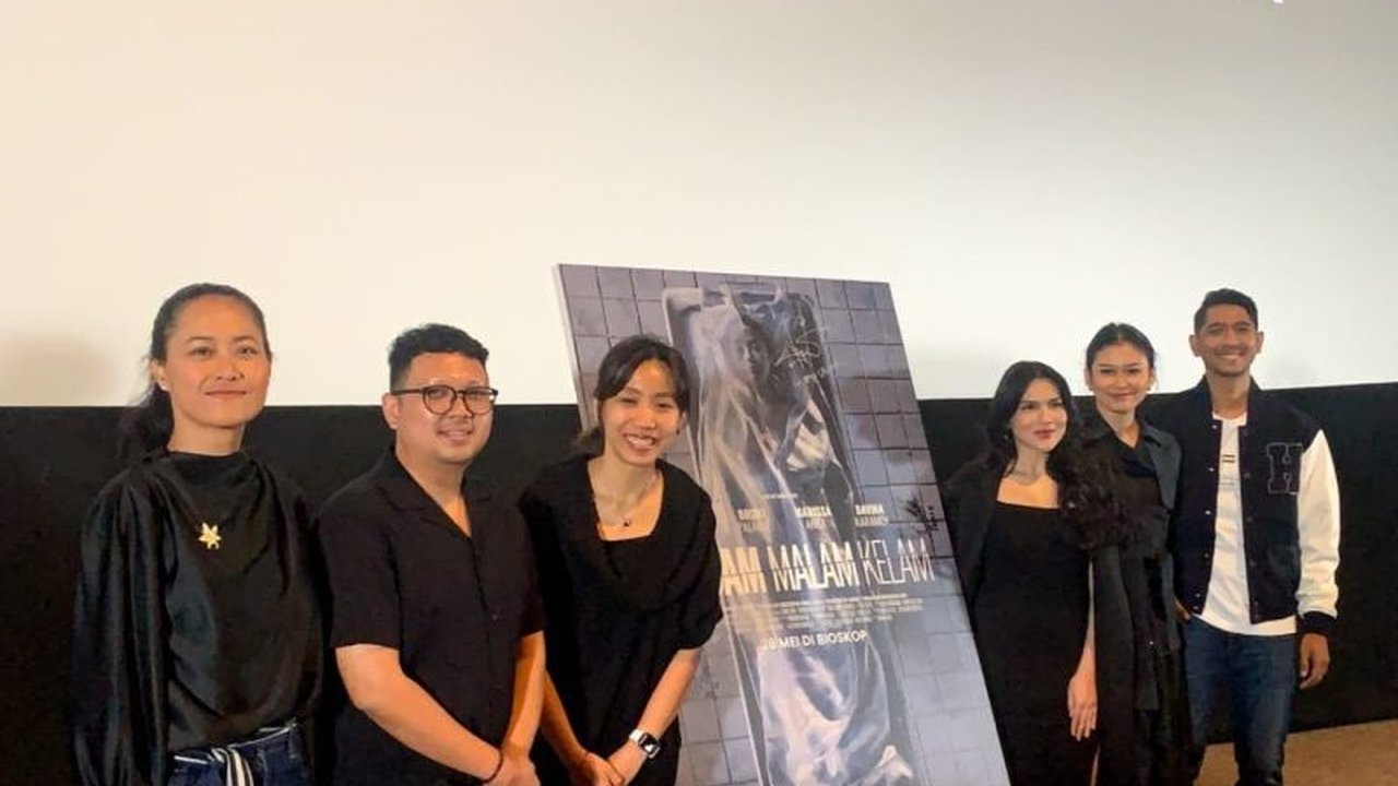 Siap-siap terhanyut dalam kisah balas dendam kelam yang menegangkan dalam film terbaru 'Dendam Malam Kelam', dibintangi Arya Saloka dan Marissa Anita, tayang 28 Mei 2025!